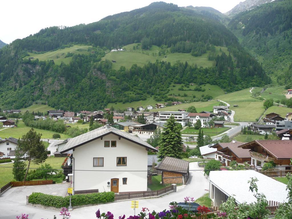 Familie Neunhäuserer Neustift im Stubaital Exterior foto